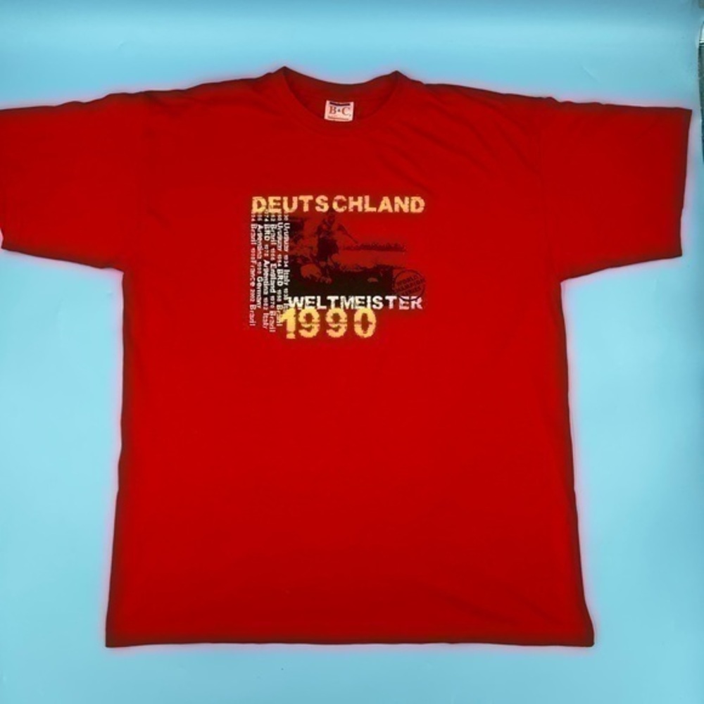 Vintage 90s Deutschland Graphic Tee
